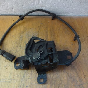 Schloss Motorhaube Golf4 1J0823509c