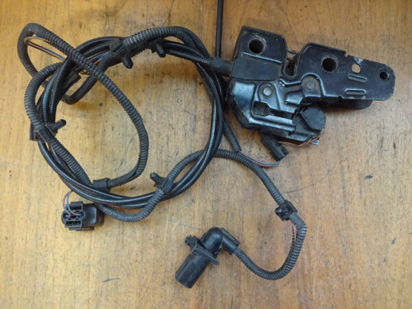 Schloss Motorhaube VW T5 7H0823509