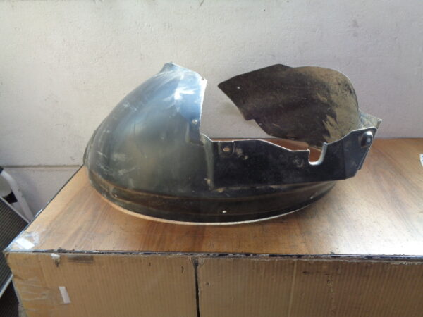 Radhausschale Audi A6 Allroad vorne links  4Z7821171A