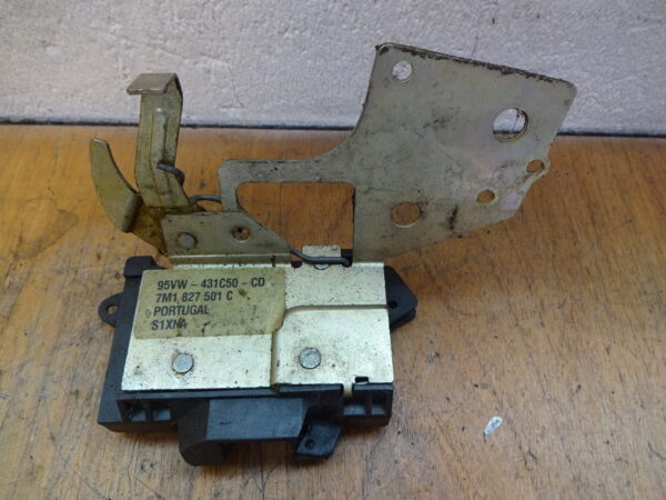 Schloss Heckklappe VW Sharan 7M1827501C