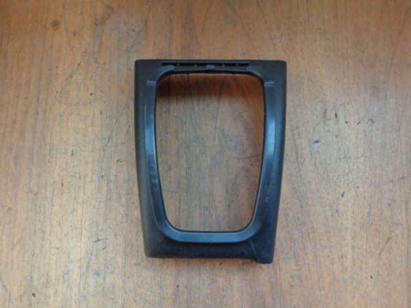 Verkeidung VW Passat 35i 3A0863209A