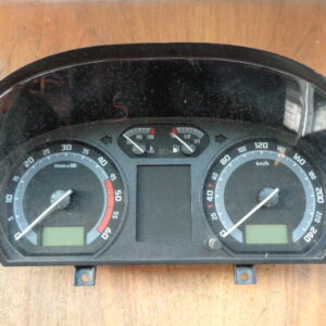 Skoda Fabia 6Y Tacho 6Y0920882E
