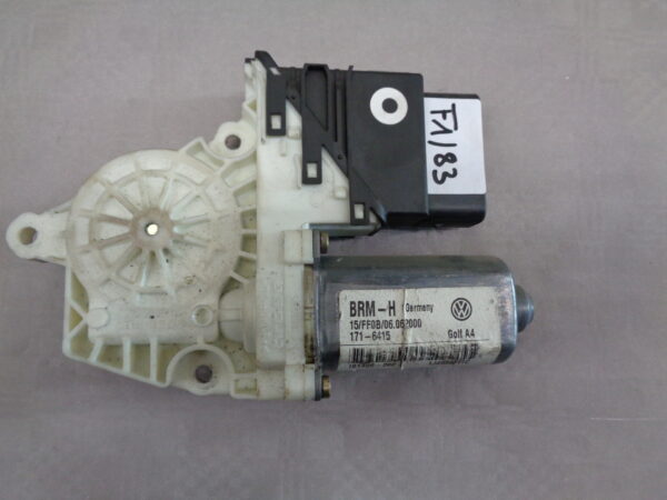 Fensterhebermotor Golf 4 li.hi 1J4959811C