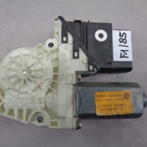 Fensterhebermotor Golf4 li.hi 1J4959811C