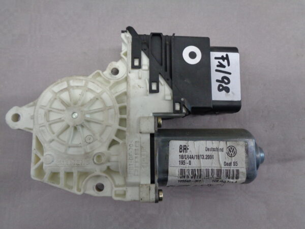 Fensterhebermotor Golf4 li.hi. 1C0959811A