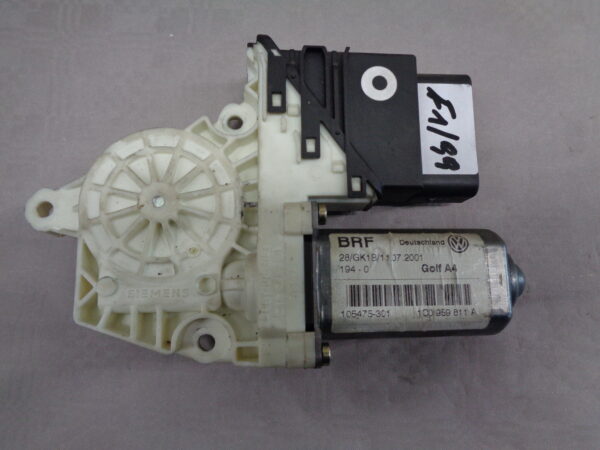 Fensterhebermotor Golf4 li.hi. 1C0959811A