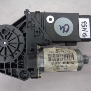 Fensterhebermotor vo.li. Passat B5 3B(3B2) -00 Bj. 3B4837751EG