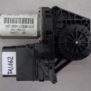 Fensterhebermotor hi.li. Passat B5 3B 3B9839751AT