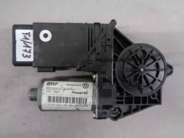 Fensterhebermotor Vw Passat B5 3B Rechts Vorne 3B1959802A