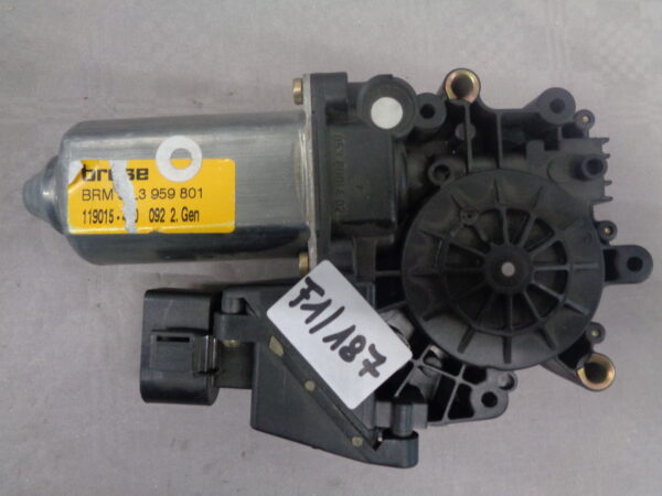 Fensterhebermotor Audi A3 8L Links Vorne 8L3959801