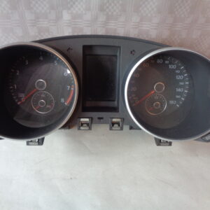 VW Golf VI 6 GTI Tacho Kombiinstrument MFA / FIS 5K6920872 US Tacho