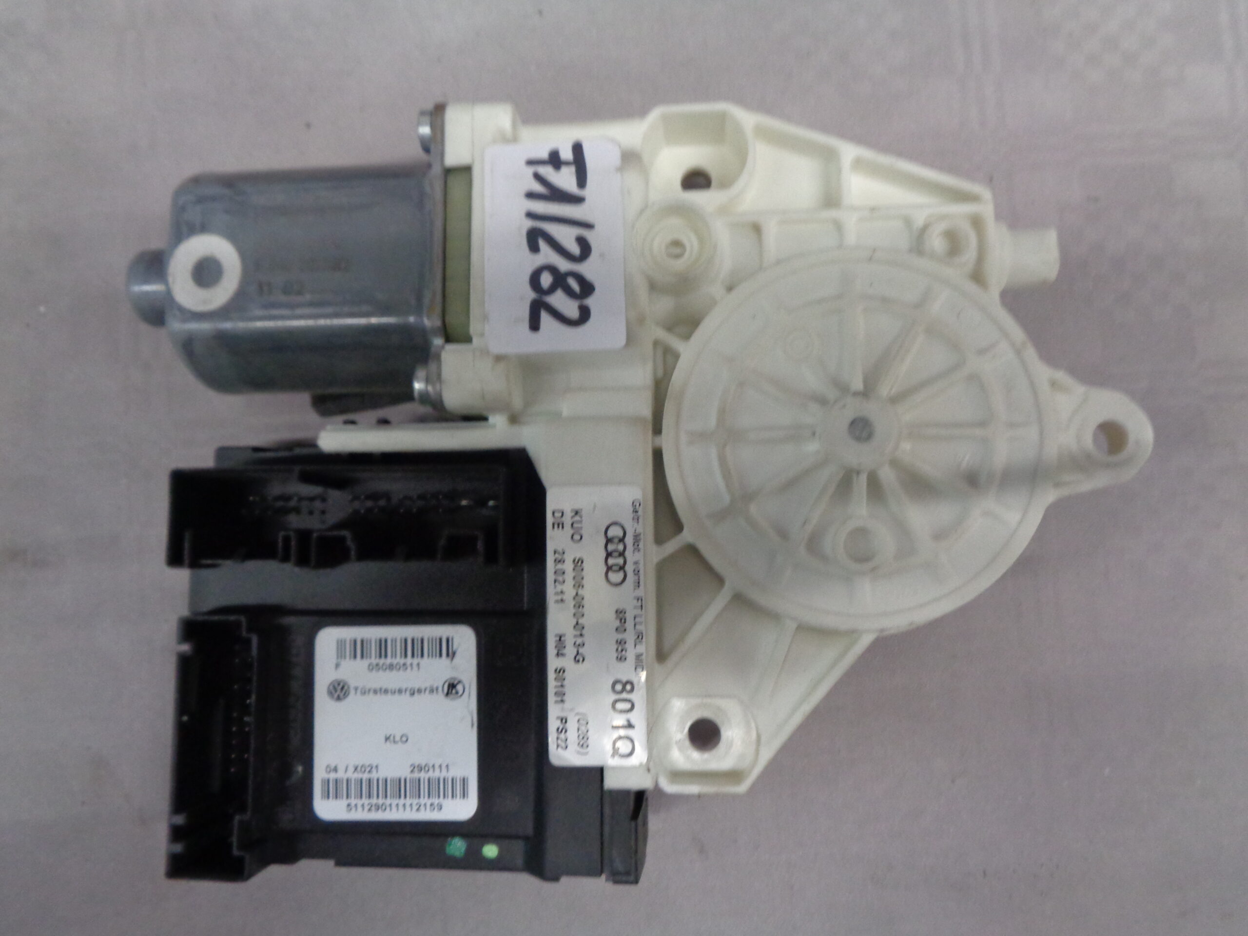 Fensterheber elektrisch links vorne Audi A3 (8P) 8P0959801Q