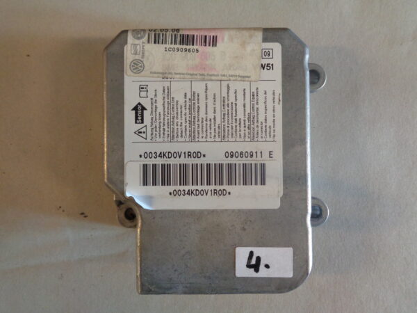 Airbagsteuergerät VW Passat 3B 3BG Golf 4 Bora 1C0909605B