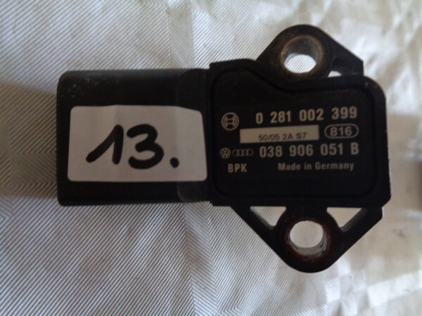 Ladedrucksensor 038906051B