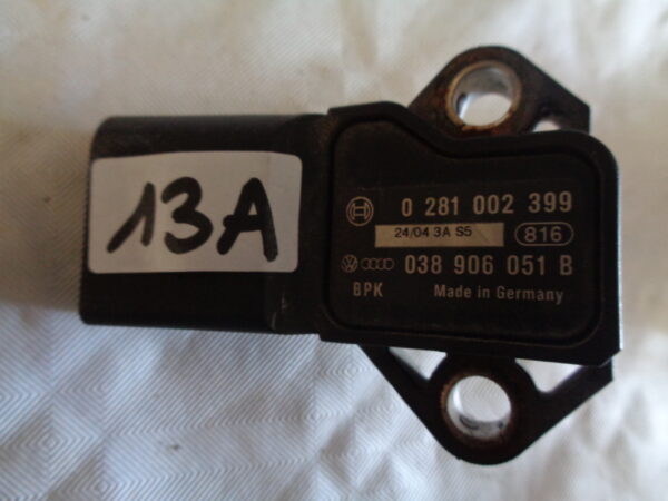 Ladedrucksensor 038906051B