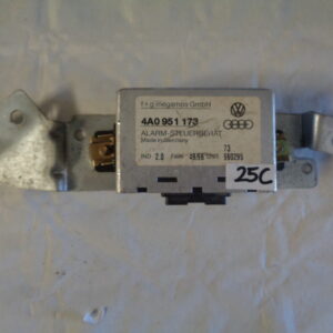 Alarmsteuergerät Audi A6 C4 4A0951173