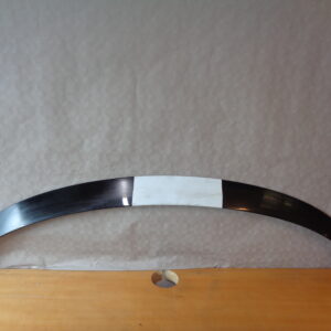 Neu Original Passat CC Rückglas-Laibungsleiste (unten) 3C8853465 041 ( 3C8853465A 041 ) Blende Heckklappe/Scheibe (Lagerspuren)