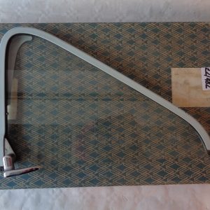 Neu Original VW Drehfenster/Ausstellfenster rechts Käfer 315837606 (Lagerspuren)