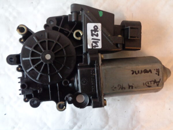 Fensterheber Motor Audi A4 vorne links 8D0959801B