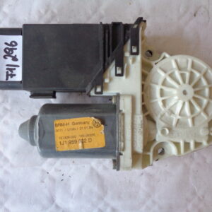 Fensterheber vorne rechts Golf4/Bora 1J1959802D