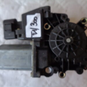 Audi A4 B5 Fensterhebermotor Vorne Rechts 8D0959802D