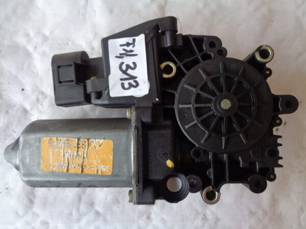 Fensterhebermotor Tür vorne rechts - AUDI A4 (8D2, B5) 8D0959802B