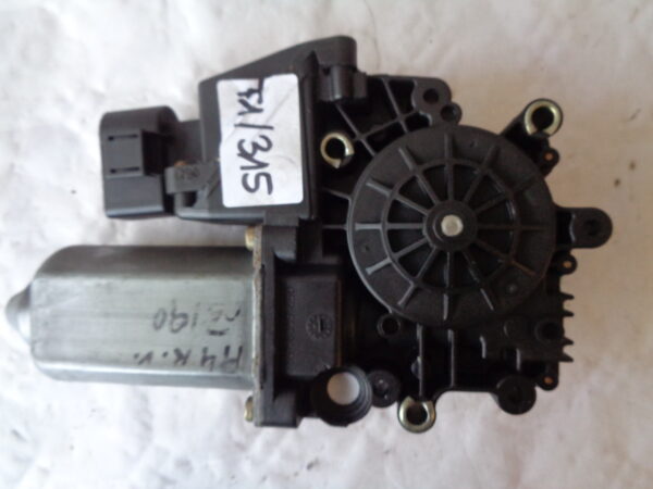 Fensterhebermotor Audi A4 B5 Rechts Vorne 8D0959802