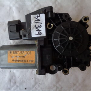 Fensterhebermotor Tür vorne rechts - AUDI A4 (8D2, B5) 8D0837398B / 8D0959802B