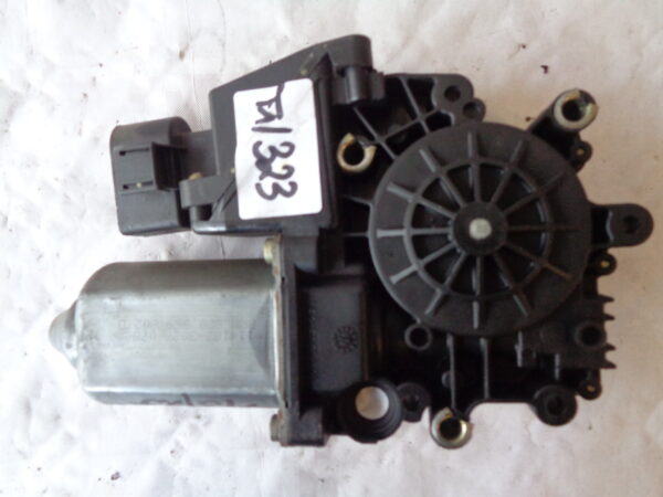 Audi A4 B5 Fensterhebermotor Vorne Rechts 8D0959802D
