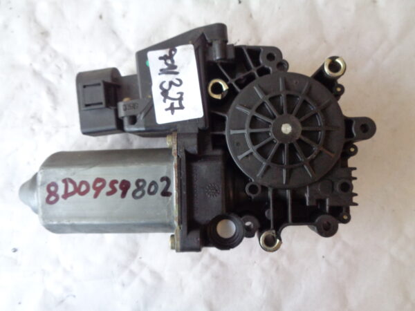 Fensterhebermotor Audi A4 B5 Rechts Vorne 8D0959802