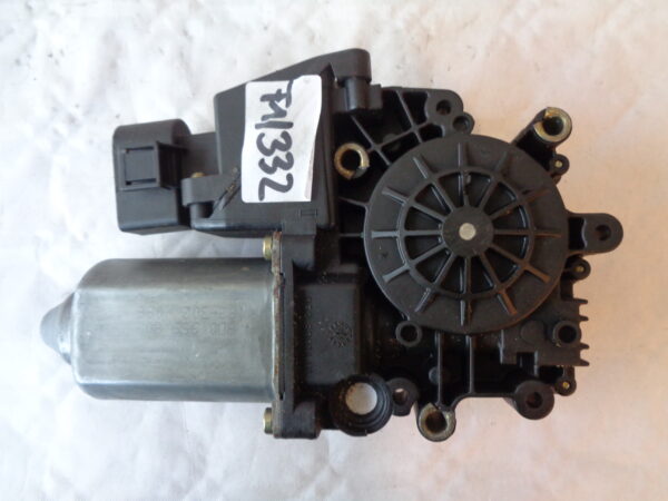 Audi A4 B5 Fensterhebermotor Vorne Rechts 8D0959802D