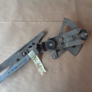 Audi 100/200 Typ 43 Fensterheber manuell rechts vorne 433837400A