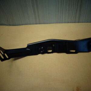 Original Neu Audi A3 RS3 Schließteil Kotflügel Links 8V0821091C