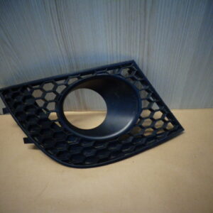 Stoßfänger Lüftungsgitter Schwarz links Seat Ibiza 6L6853665A